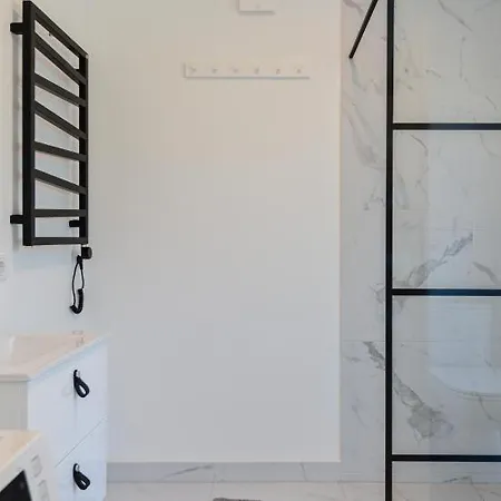 Namas Su Privaciu Baseinu Ir Jacuzzi! Połąga