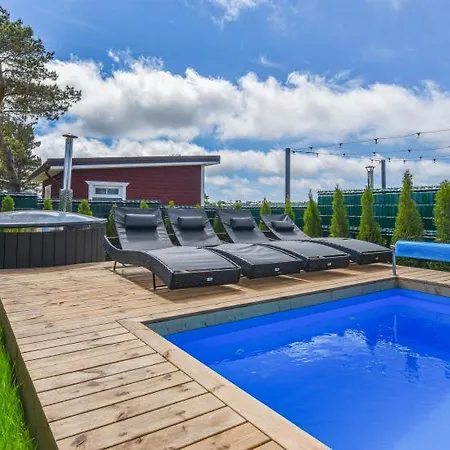 Namas Su Privaciu Baseinu Ir Jacuzzi! * Palanga